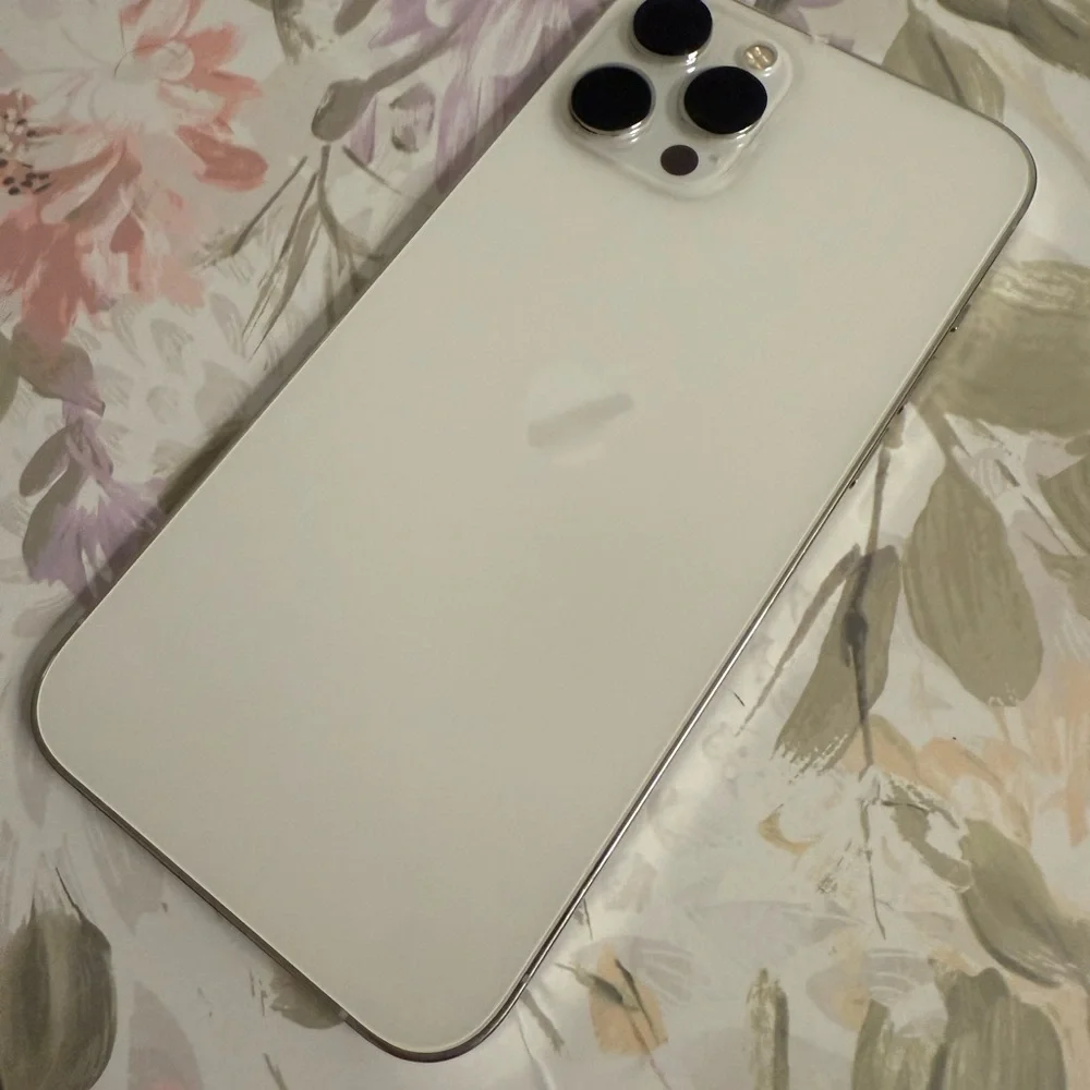 Apple iPhone 12 Pro Max 512gb with Box